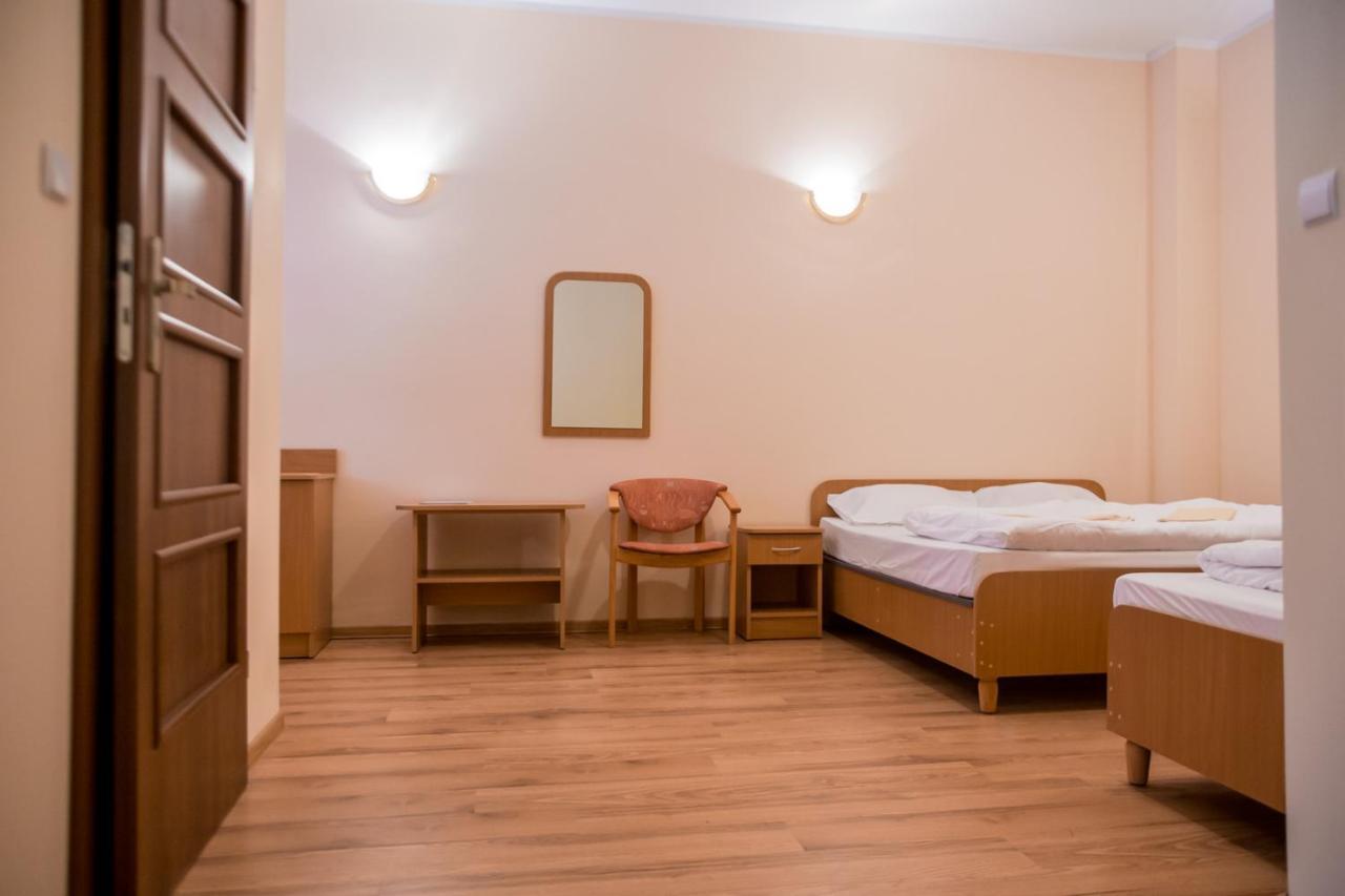 Podkowa Villa Police Ngoại thất bức ảnh