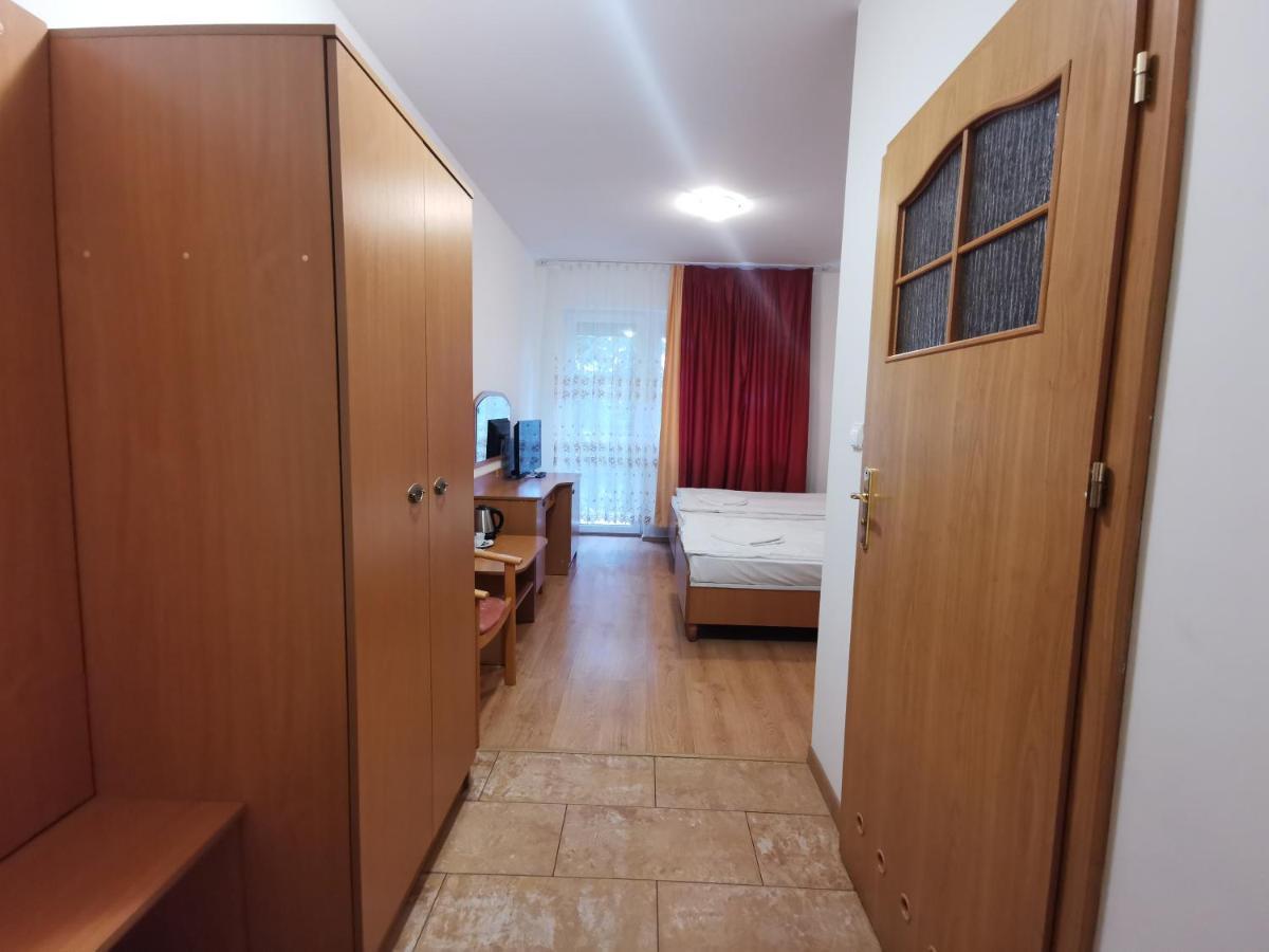 Podkowa Villa Police Ngoại thất bức ảnh